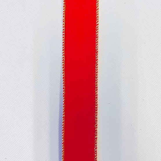 Rött sammetsband med guldkant