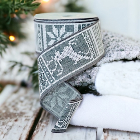 Dekorband i ljusgrått med mönster av stickad jultröja